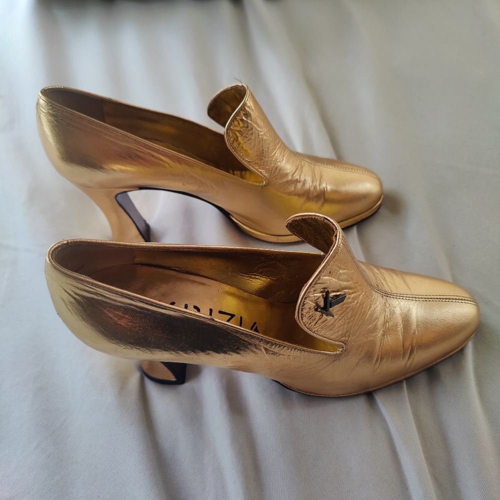Krizia shoes gold vintage